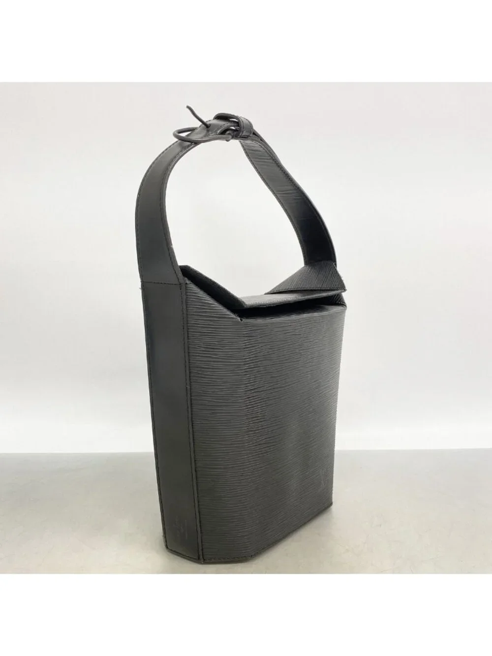 Louis Vuitton Shoulder Bag Epi Sac Saw Noir